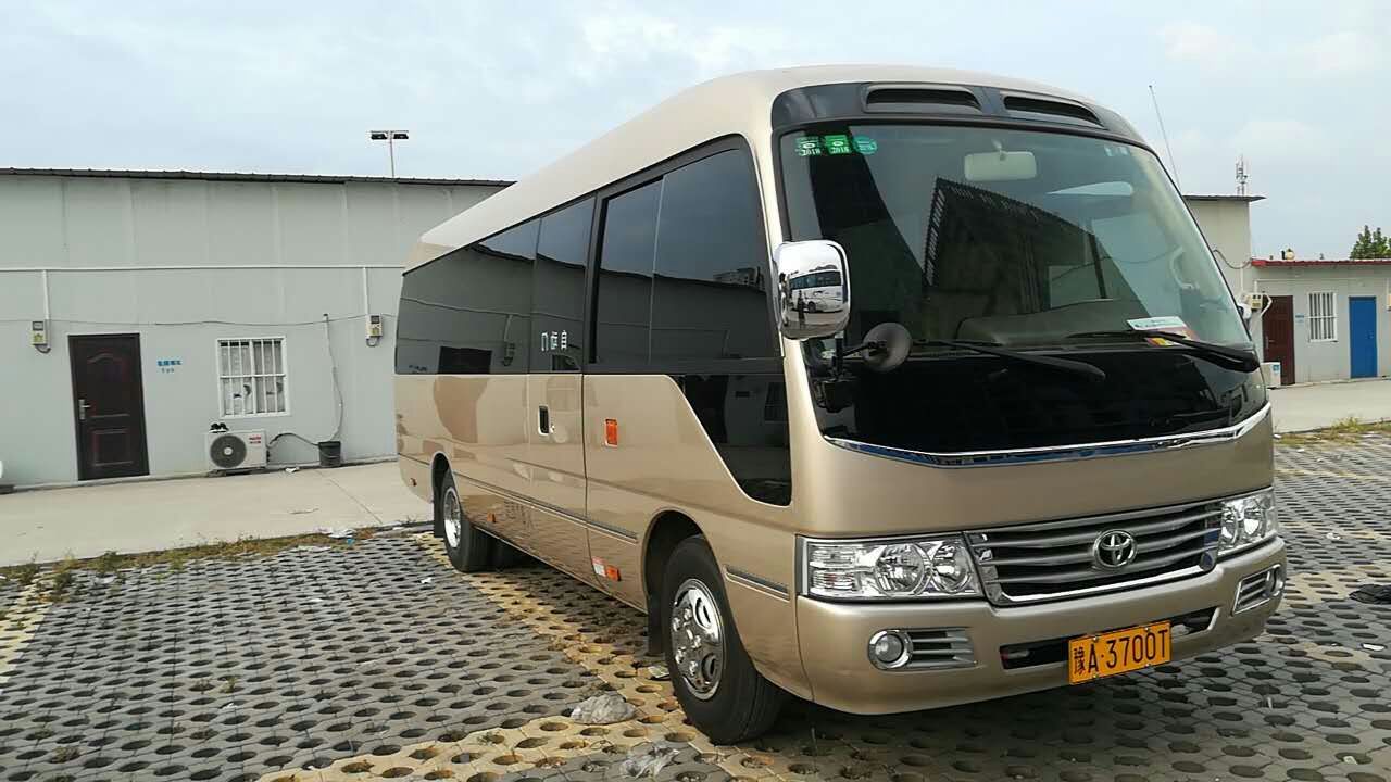 鄭州大巴車租賃，鄭州50人大巴租一天多少錢？