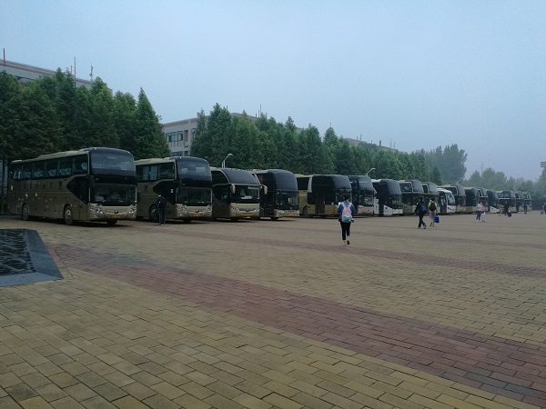 鄭州大巴車租賃:醉漢大巴吸煙被阻止,毆打大巴司機釀事故http://m.shcsfkyy.com/ 鄭州大巴車租賃:醉漢大巴吸煙被阻止,毆打大巴司機釀事故http://m.shcsfkyy.com/